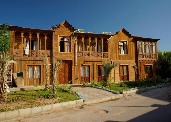 Adel's Aparthotel *